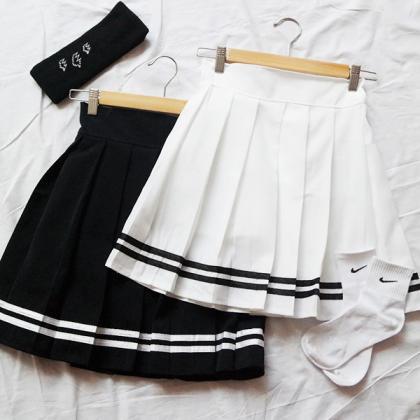 Sailor College Style Pleated Skirt on Luulla